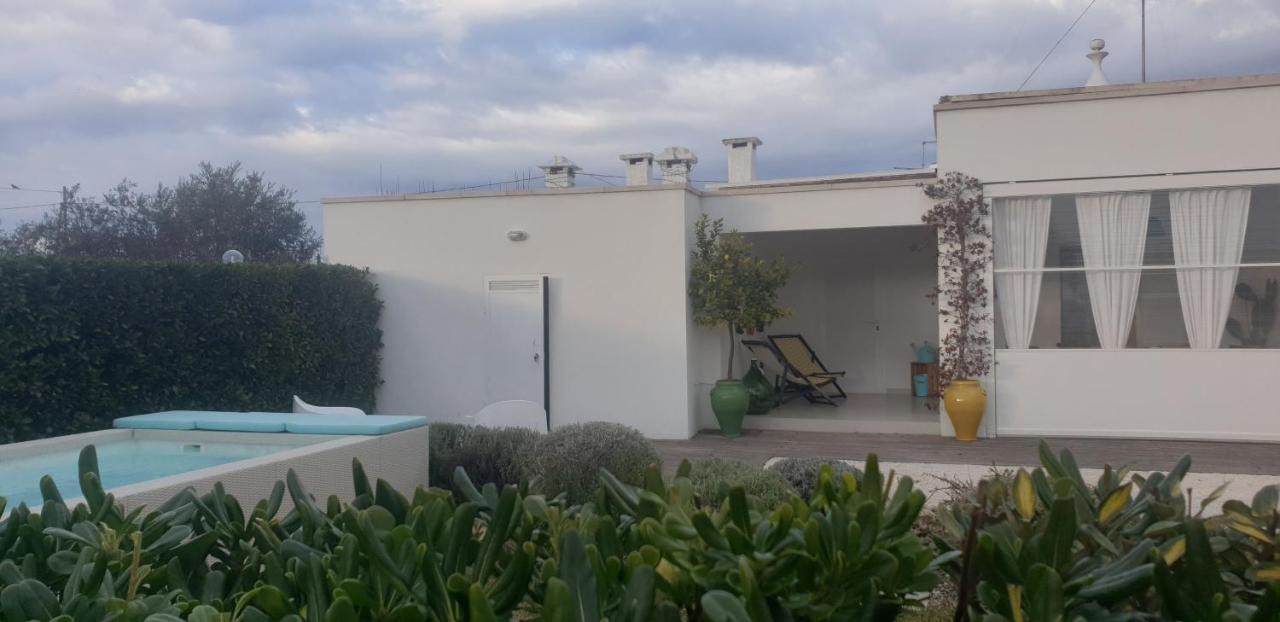 I Colmi - Trulli Suites มาร์ตินาฟรังกา ภายนอก รูปภาพ